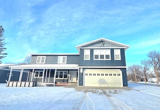 811 1st Ave E, Ada, MN 56510