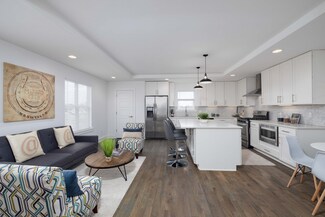 26 N Hill St, Nashville, TN 37210