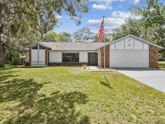 2404 Knoll Dr, Spring Hill, FL 34608