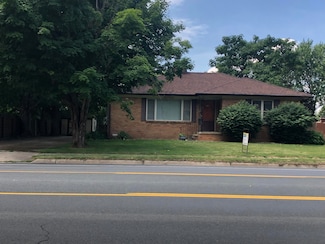 1113 Nichols Rd, Kalamazoo, MI 49006