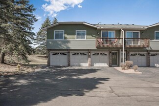 14225 44th Place N Unit 2, Plymouth, MN 55446