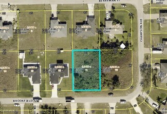 4906 Brookfield St Unit 11, Lehigh Acres, FL 33971