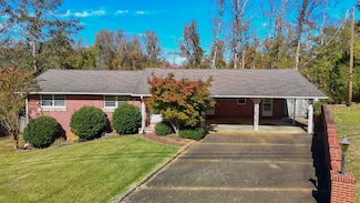 503 E Quitman St, Iuka, MS 38852