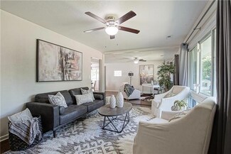 5417 W 76th Terrace, Prairie Village, KS 66208