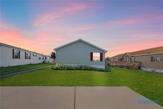 27484 Oregon Rd Unit 12, Perrysburg, OH 43551