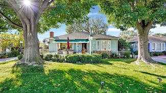 132 N Jewell Place, Orange, CA 92868