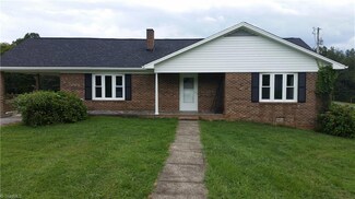 3844 Pine Ridge Rd, Lowgap, NC 27024
