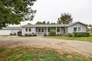 2571 2nd St, Norco, CA 92860