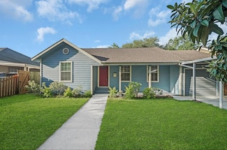 7310 Moss Rose St, Houston, TX 77012