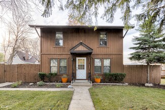 348 S Center St, Bensenville, IL 60106