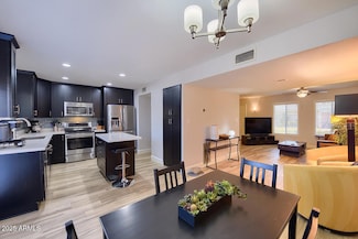 6618 S La Rosa Dr, Tempe, AZ 85283