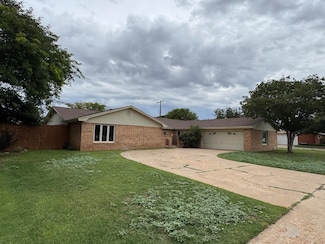 805 E 14th St, Lubbock, TX 79403