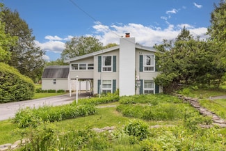 18 Riverdale Ave, Dover, NH 03820