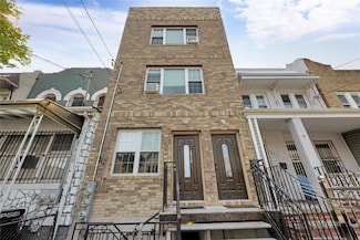 164- 15 104th Rd, Jamaica, NY 11433