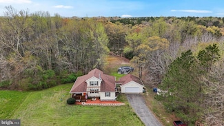 6 Dockside Ct, Montross, VA 22520