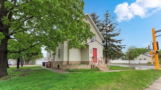 1001 Washington Memorial Dr, Saint Cloud, MN 56301
