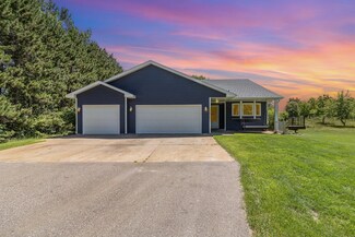 22225 Washington St NE, Cedar, MN 55011