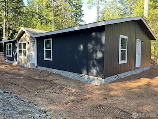 441 E Catfish Lake Rd, Shelton, WA 98584