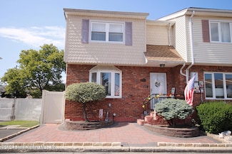141 Freedom Ave, Staten Island, NY 10314