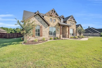 6261 Still Waters Dr, Midlothian, TX 76065