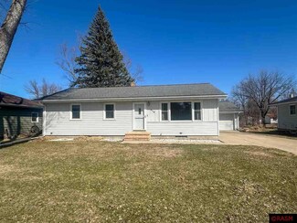 510 Division St, Gaylord, MN 55334
