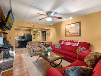 137 E Mountain Rd Unit 2D2, Killington, VT 05751