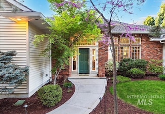 1306 E Braemere Rd, Boise, ID 83702