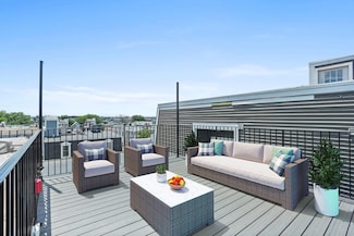 174 W 7th St Unit Three, Boston, MA 02127