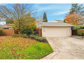 32525 SW Arbor Lake Dr, Wilsonville, OR 97070