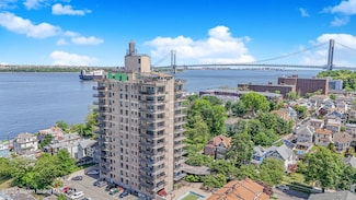 31 Hylan Blvd Unit 7D, Staten Island, NY 10305
