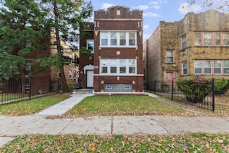 5505 W Potomac Ave, Chicago, IL 60651