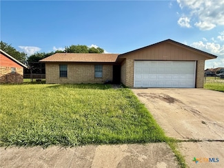 2102 Spicewood Dr, Killeen, TX 76543