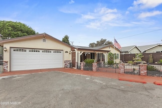 245 Walnut St, Arroyo Grande, CA 93420