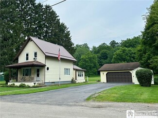 15333 Armes Ct, Gowanda, NY 14070
