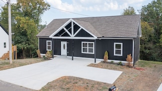 144 Tanner Cir, Shelbyville, TN 37160