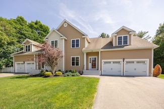 10 Chase Landing Unit B, South Easton, MA 02375