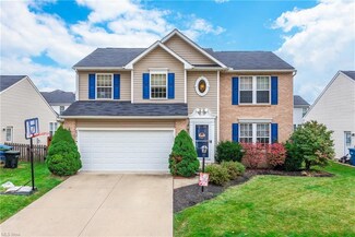 8581 Wayside Dr, Olmsted Falls, OH 44138