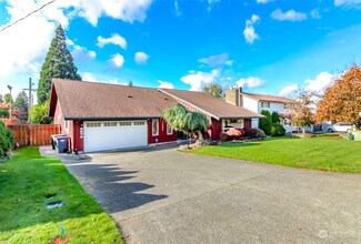 2402 Crystal Springs Rd W, Tacoma, WA 98466
