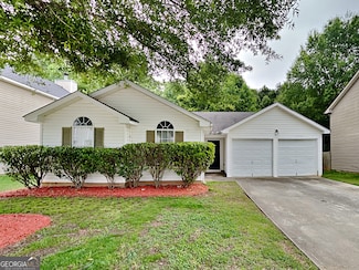 6630 Pole Creek Dr, Lithonia, GA 30058