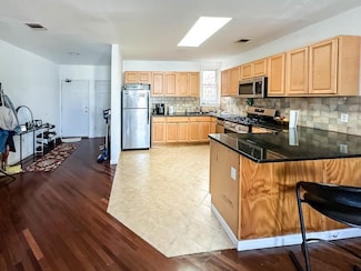 3481 John F. Kennedy Blvd Unit 301, Jersey City, NJ 07307