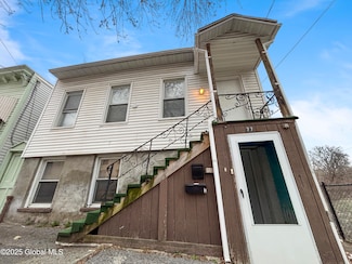 77 3rd Ave, Albany, NY 12202