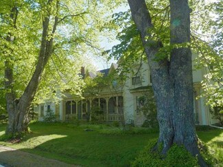 2951 Friendship Rd, Waldoboro, ME 04572
