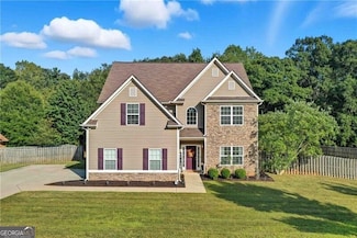 138 Hamilton Lake Dr, Lagrange, GA 30241