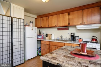 117 Roberta Jean Ave, Littlestown, PA 17340