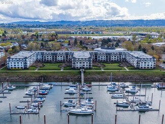 707 N Hayden Island Dr Unit 427, Portland, OR 97217