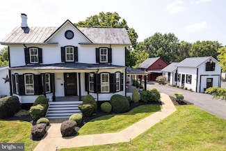 20857 Ashburn Rd, Ashburn, VA 20147