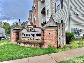 1338 Fernwood Ct Unit 1338, New Brunswick, NJ 08901