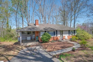 211 Redland Rd, Landrum, SC 29356