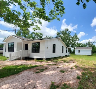1170 County Road 284, Alvin, TX 77511
