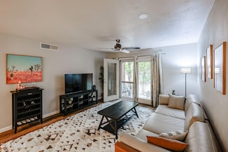 4704 E Paradise Village Pkwy N Unit 144, Phoenix, AZ 85032